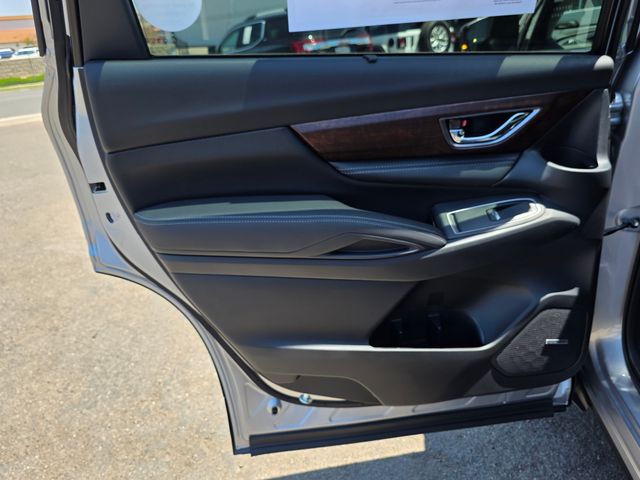 2025 Subaru Ascent Touring photo 22