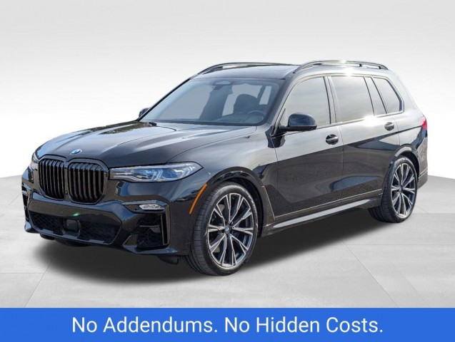 2021 BMW X7 M50i