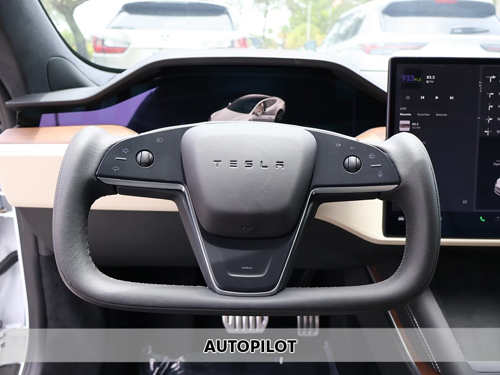 Used 2022 Tesla Model S Base with VIN 5YJSA1E51NF486682 for sale in Miami, FL