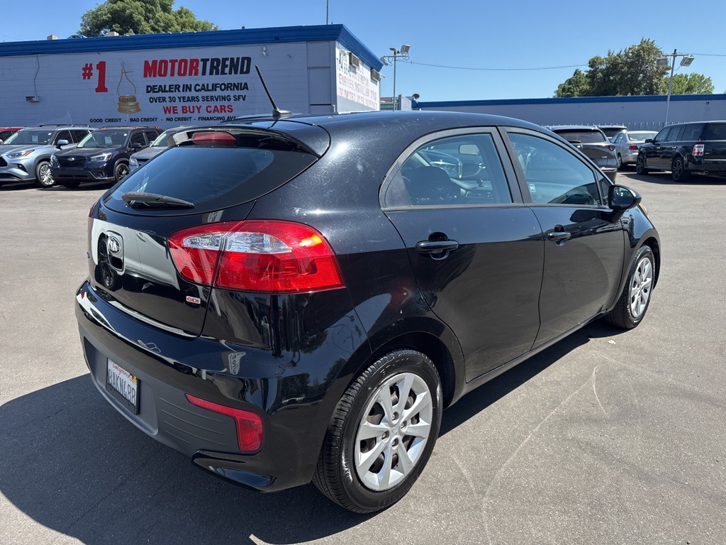 2017 Kia Rio LX photo 4