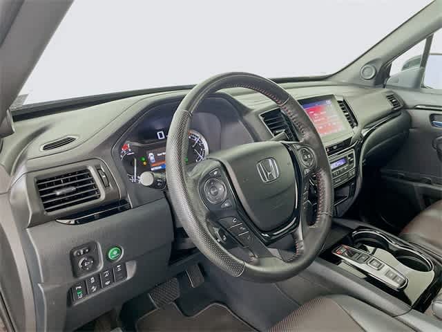 2022 Honda Ridgeline Black Edition photo 10