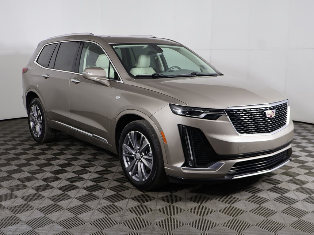 2023 Cadillac XT6 Premium Luxury photo 2