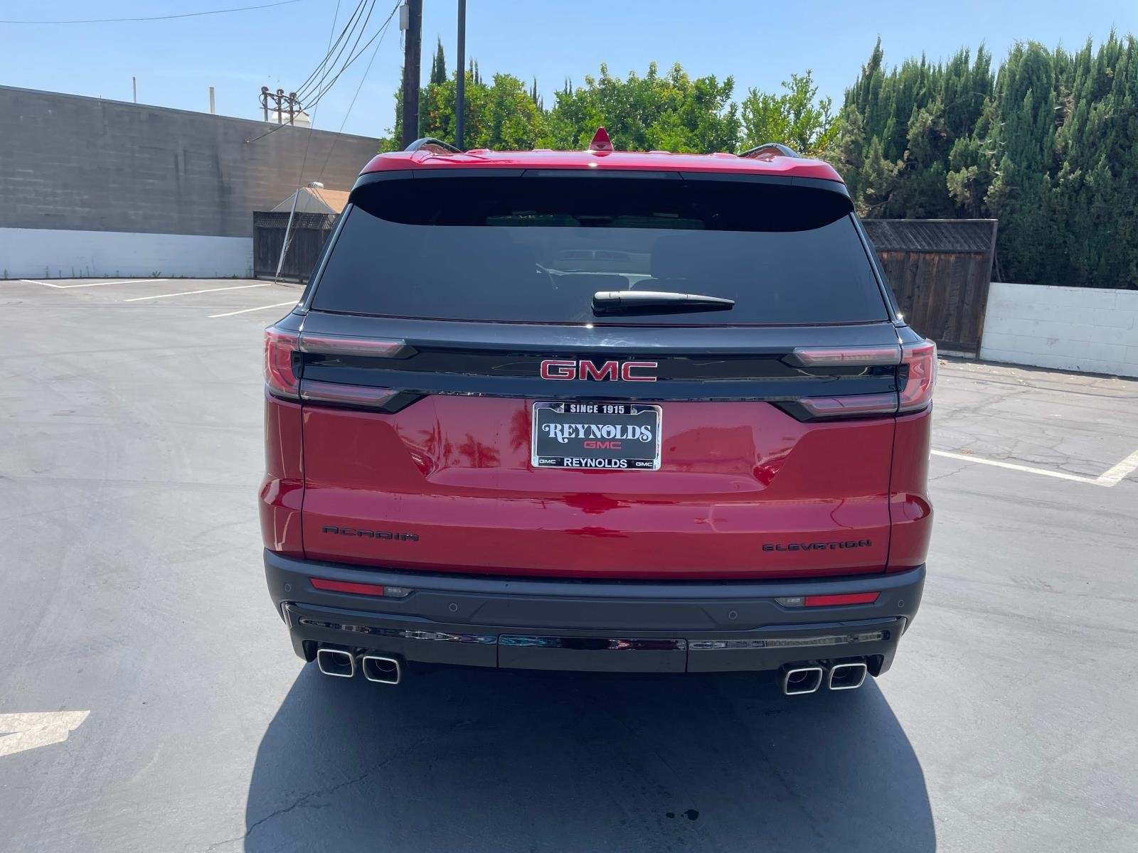 2025 Gmc Acadia Elevation photo 5