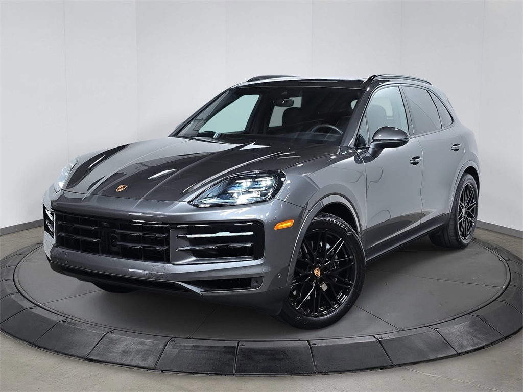2025 Porsche Cayenne Base
