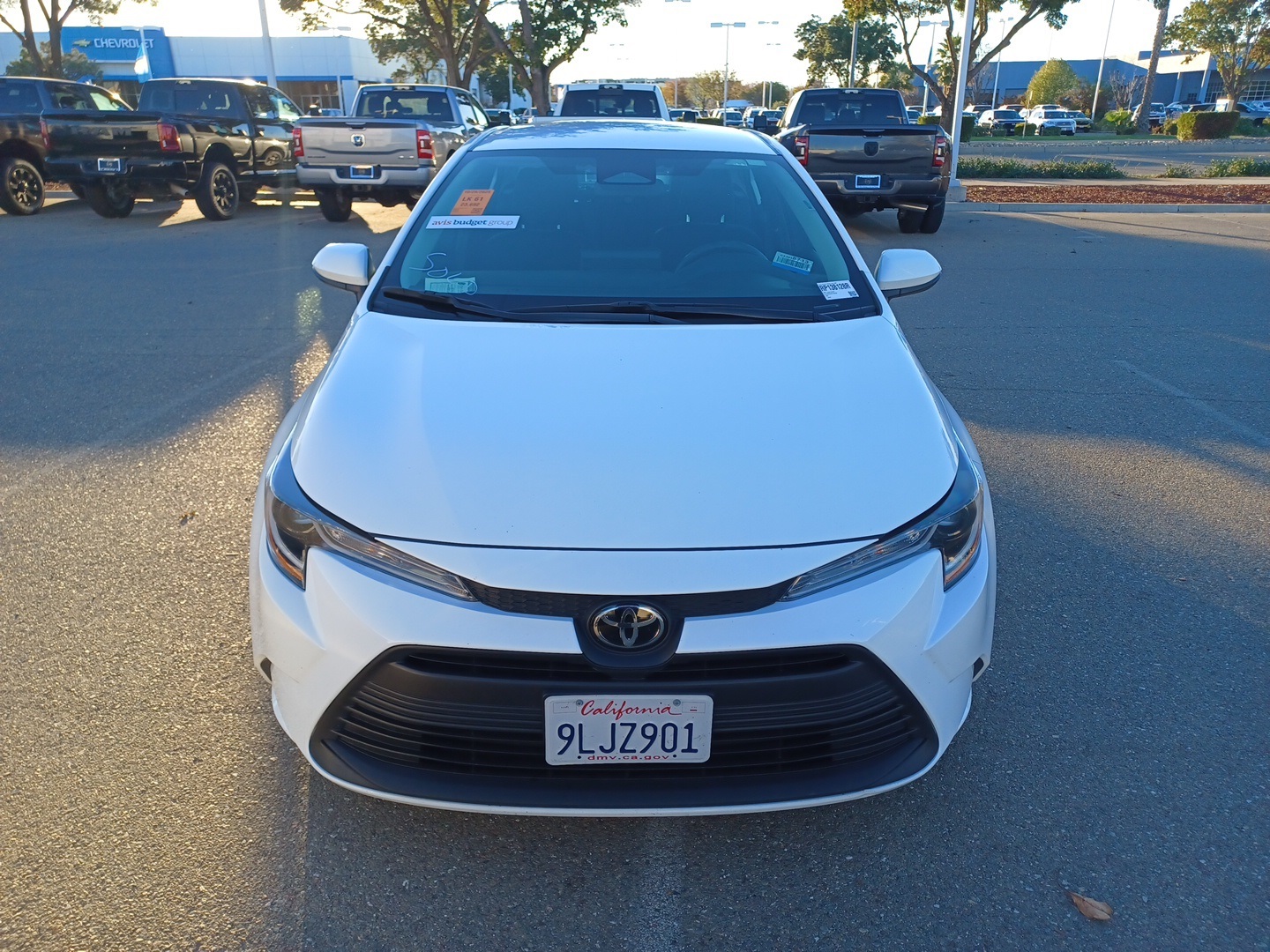 Used 2024 Toyota Corolla LE with VIN 5YFB4MDE5RP138128 for sale in Kansas City