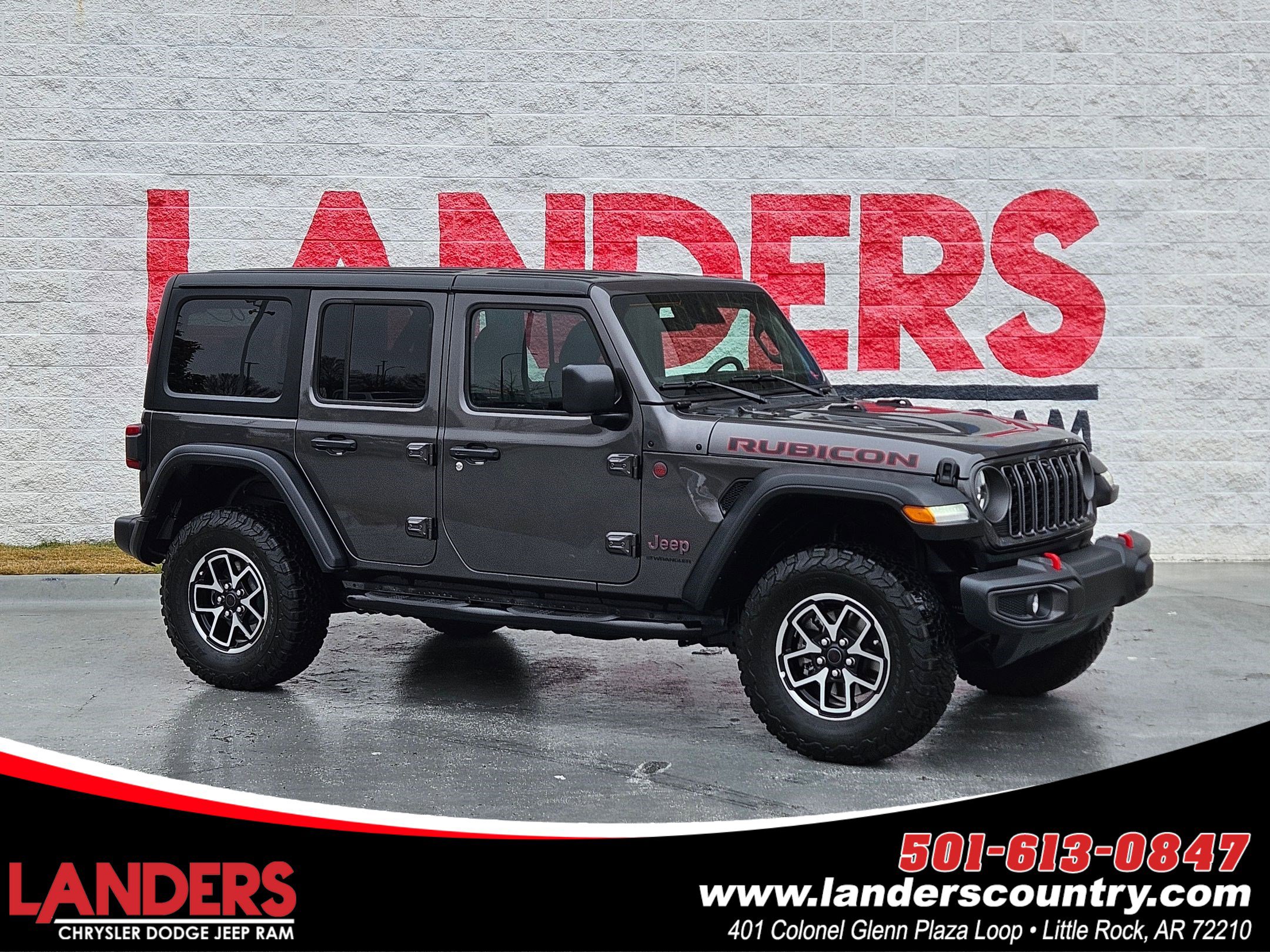 2024 Jeep Wrangler 4-Door Rubicon's photo