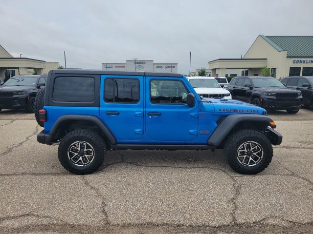 2025 Jeep Wrangler Rubicon photo 18