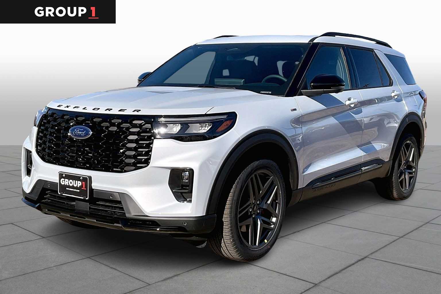 2026 Ford Explorer ST-LINE's photo