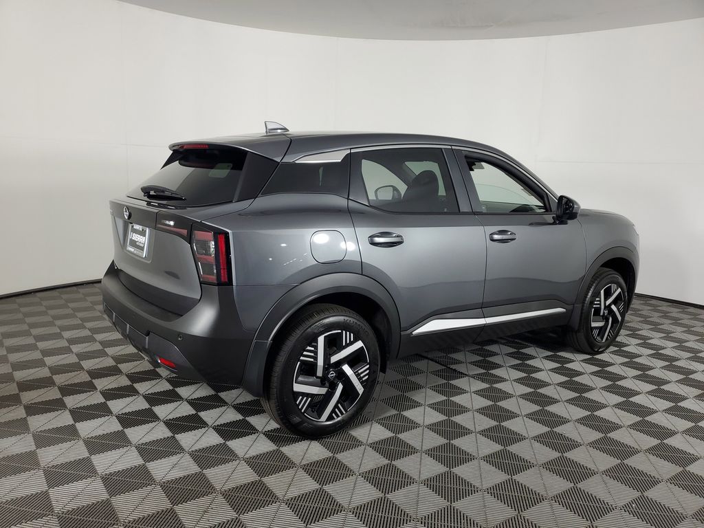 2025 Nissan Kicks SV photo 2