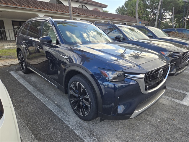 2024 Mazda CX-90 Premium Plus photo 2