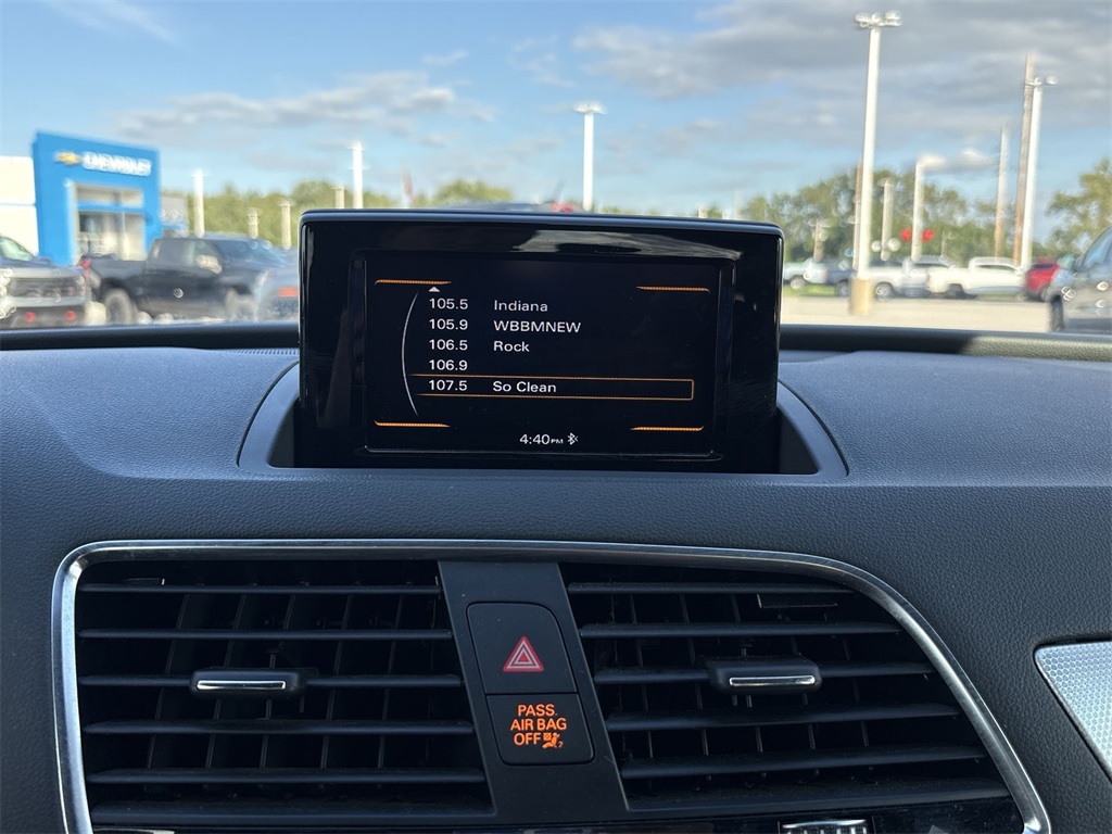 2016 Audi Q3 Premium Plus photo 11