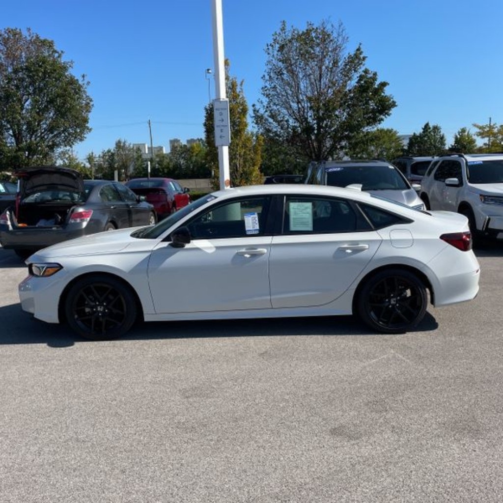 2025 Honda Civic Sport photo 5