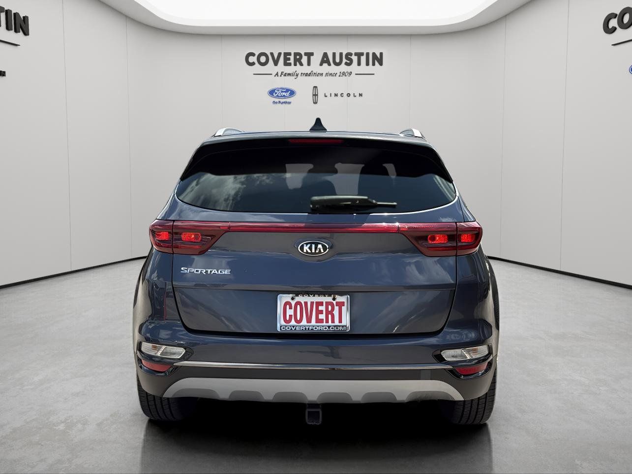 2021 Kia Sportage S photo 2