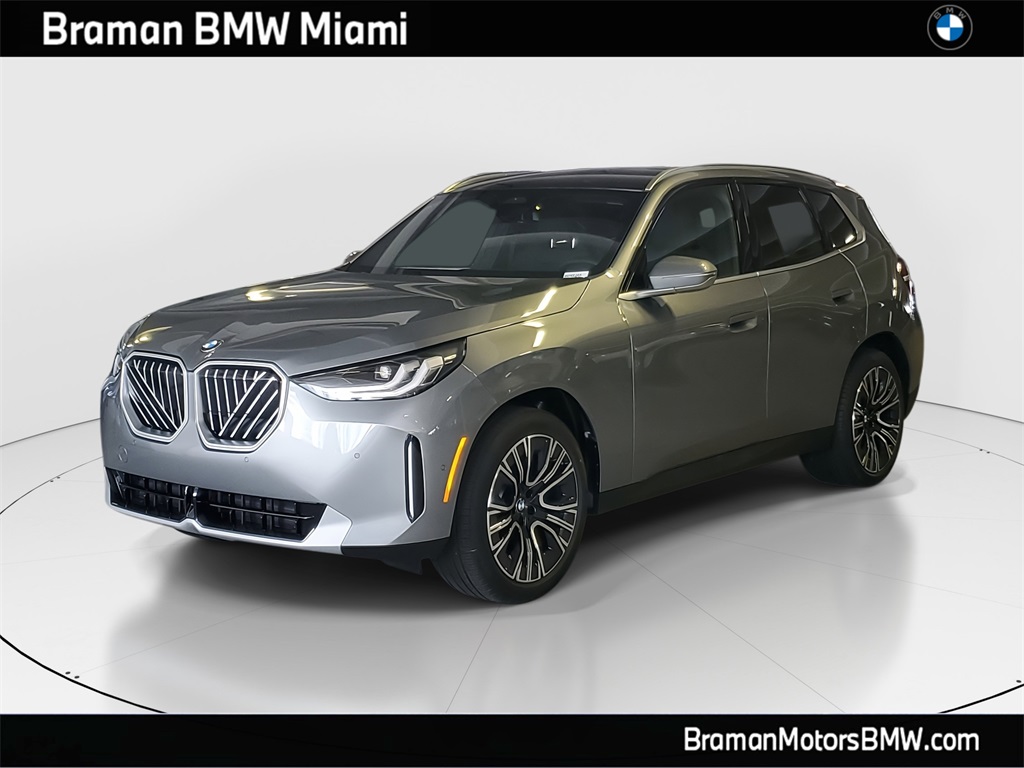 2026 BMW X3 30's photo