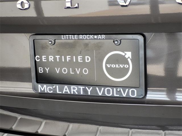 2022 Volvo XC60 B5 R-Design photo 7