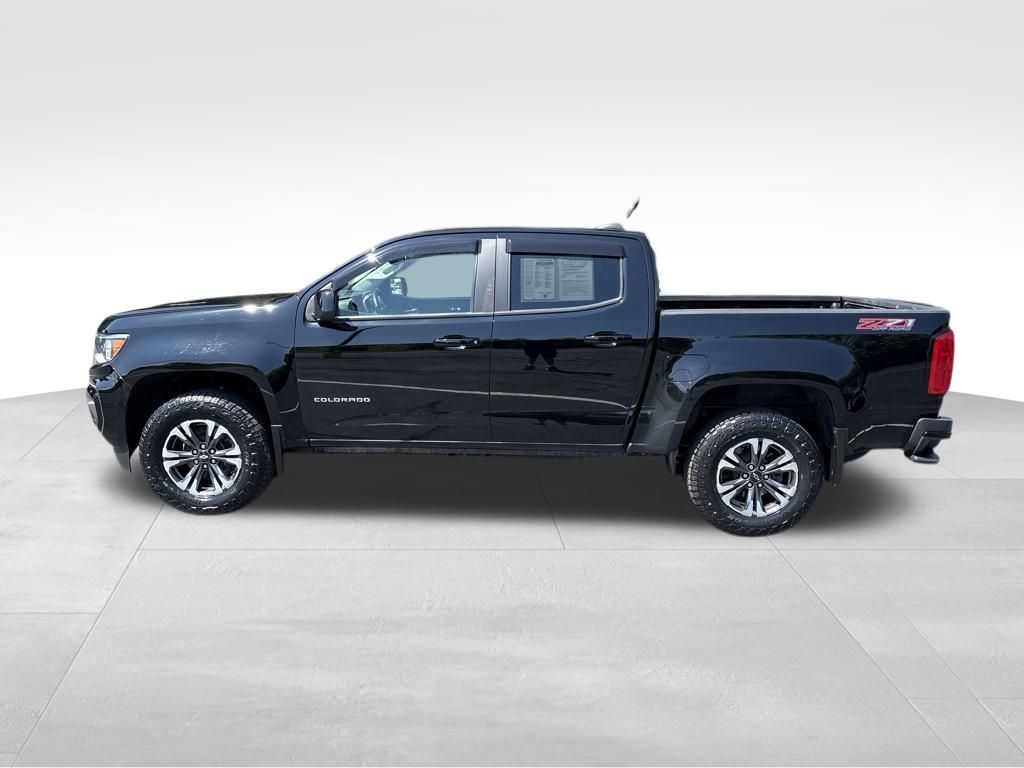 2022 Chevrolet Colorado Z71 photo 2