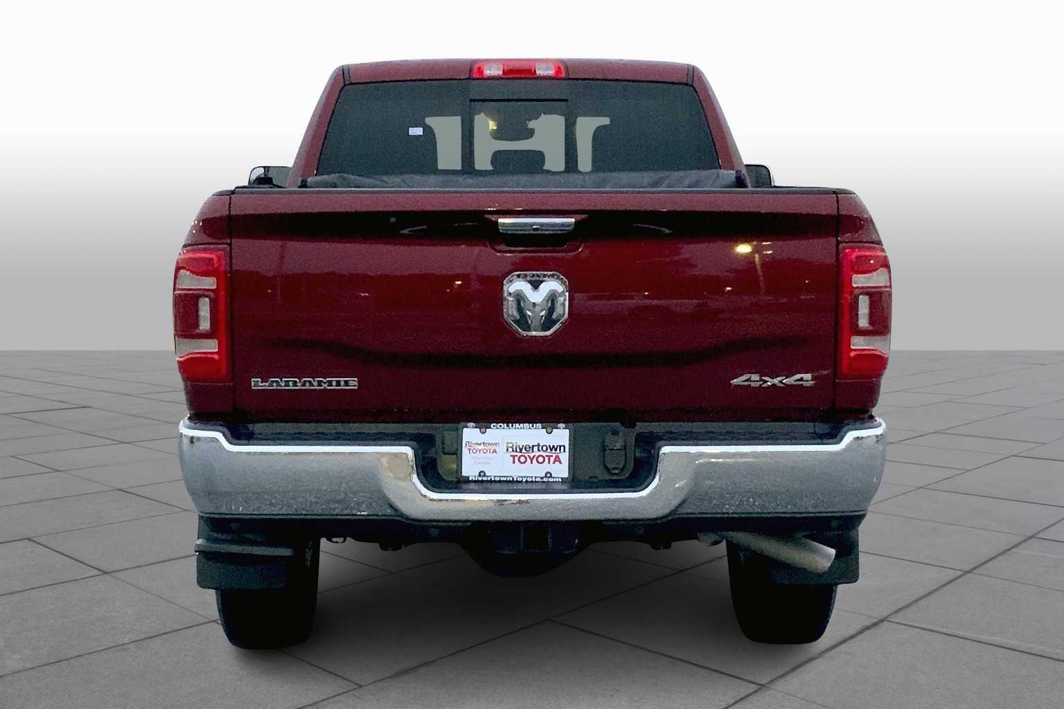 2022 Ram 2500 Laramie photo 4
