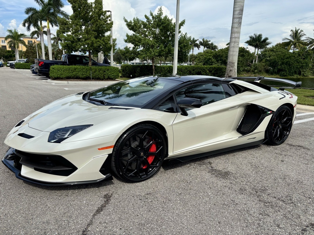 2020 Lamborghini Aventador SVJ Roadster photo 16