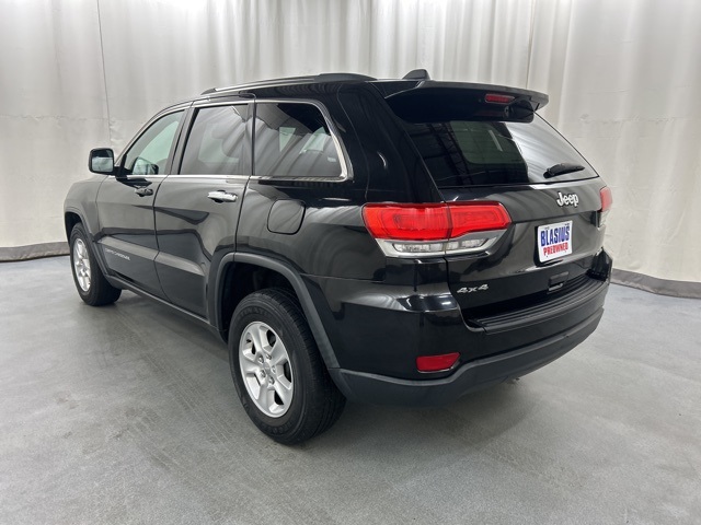 2014 Jeep Grand Cherokee Laredo photo 2