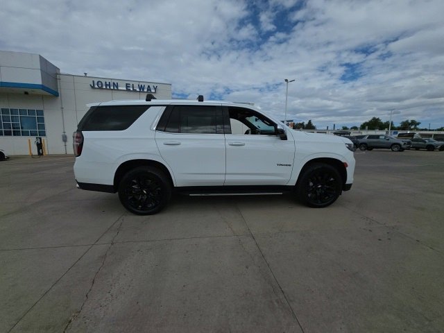 2021 Chevrolet Tahoe Premier photo 3