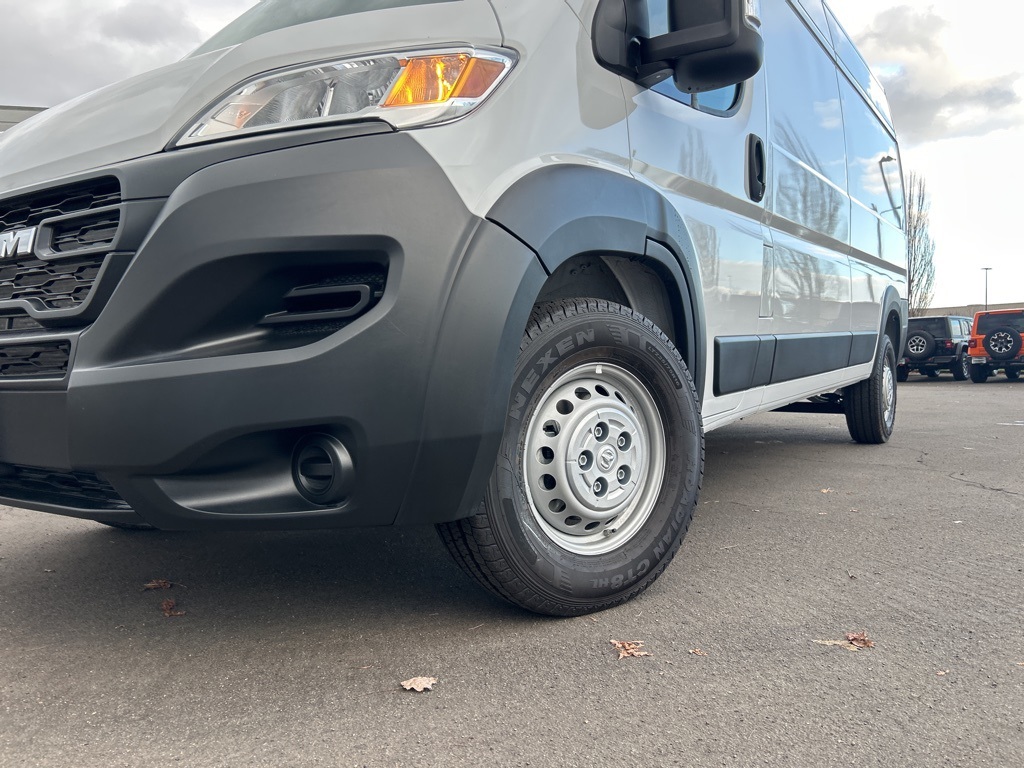 2025 Ram ProMaster 2500 photo 2