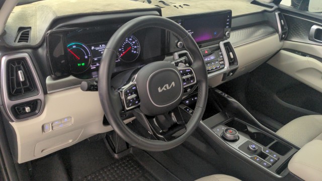 Used 2023 Aurora Black Kia EX image 14