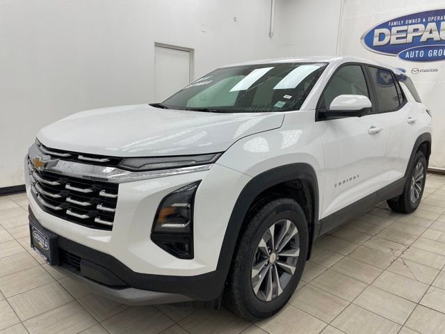 2026 Chevrolet Equinox LT's photo