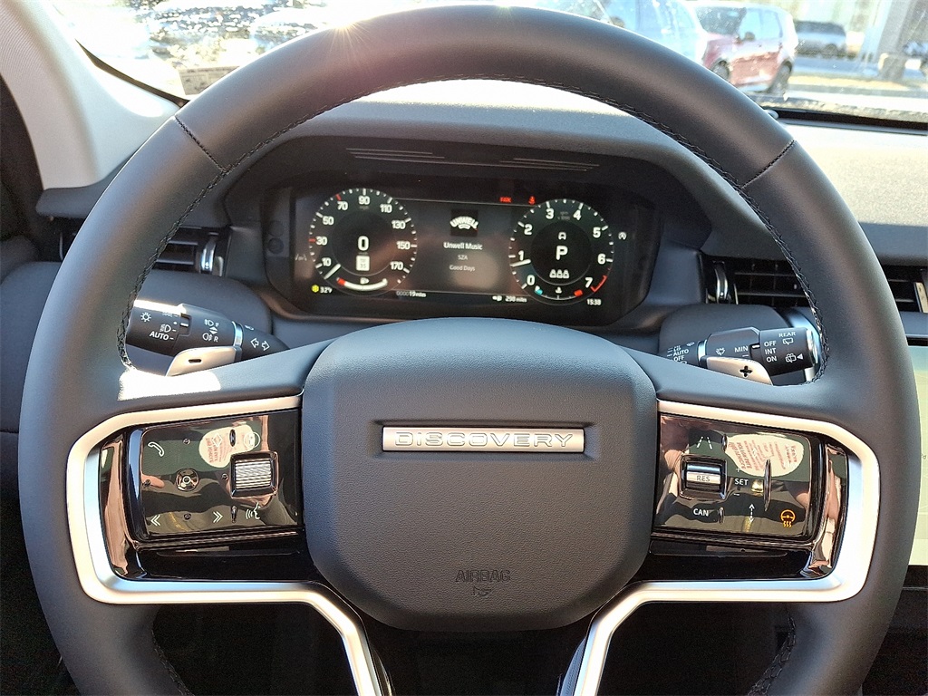2025 Land Rover Discovery Sport S photo 13