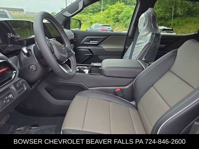 2026 Chevrolet Silverado EV Trail Boss photo 4