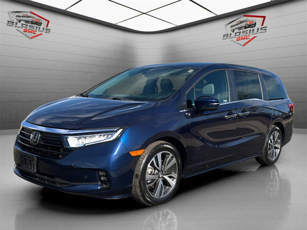 2023 Honda Odyssey Touring's photo