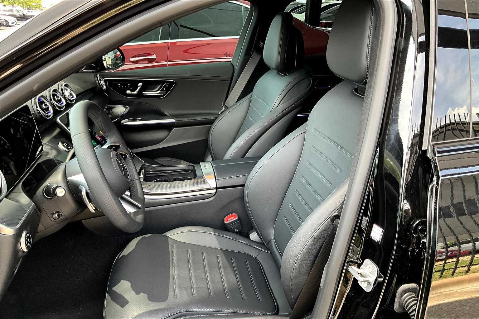 2025 Mercedes Benz C 300 photo 16