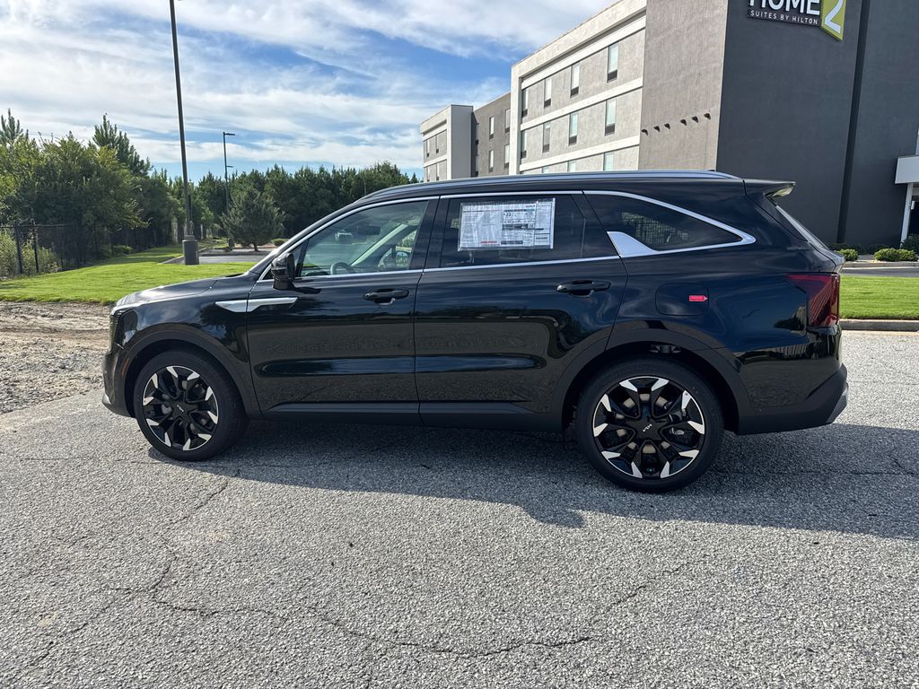2026 Kia Sorento EX photo 6