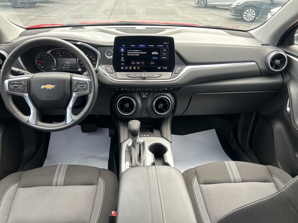 2024 Chevrolet Blazer 2LT photo 21