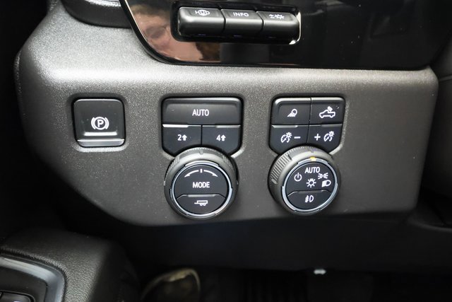 2024 Chevrolet Silverado 1500 LTZ photo 19