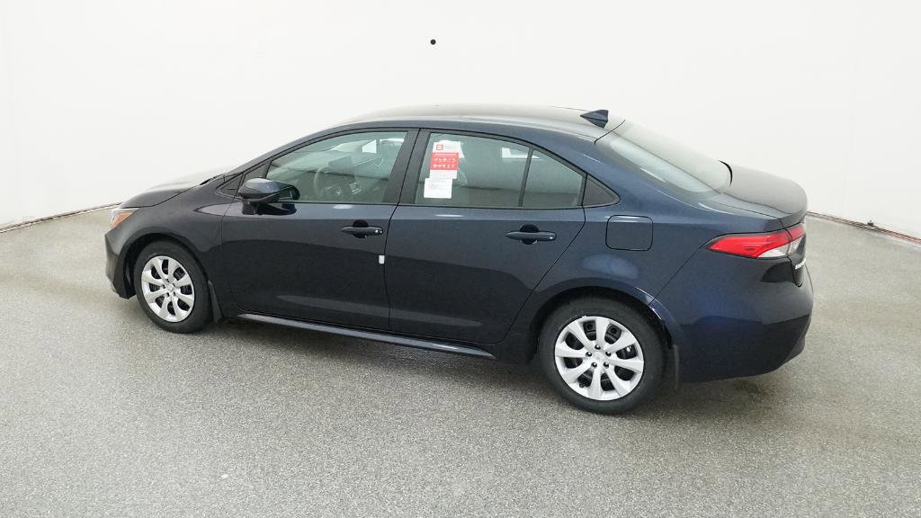 2026 Toyota Corolla LE photo 11