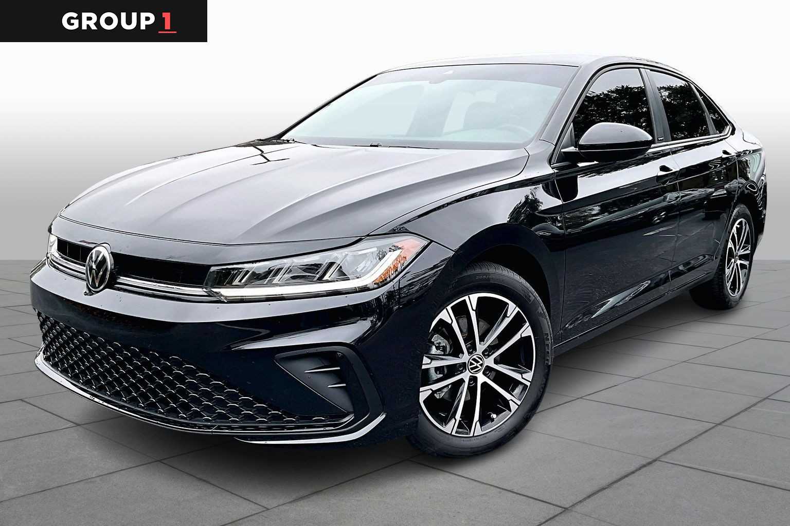 2025 Volkswagen Jetta Sport's photo