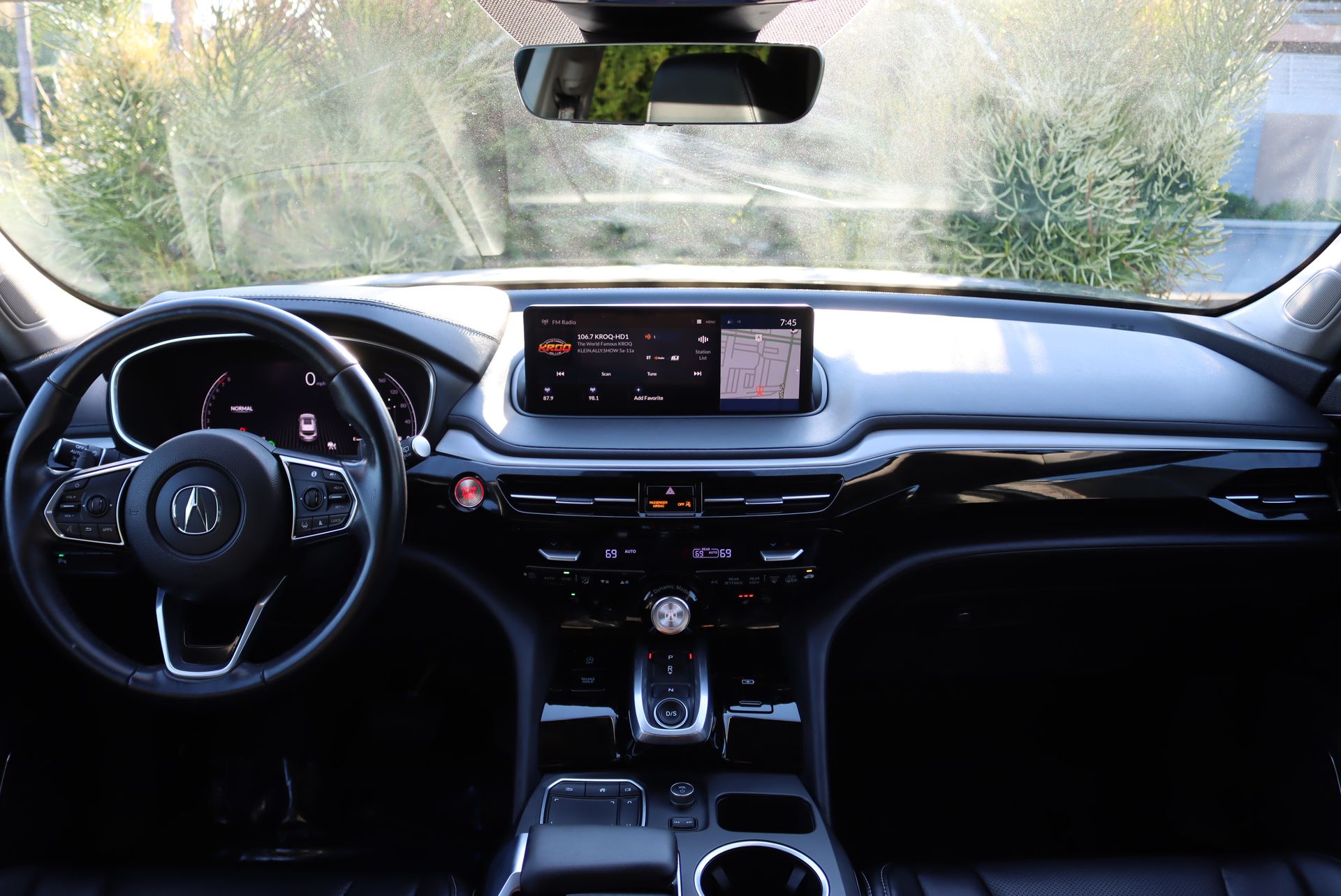 2023 Acura MDX Technology SH-AWD photo 6