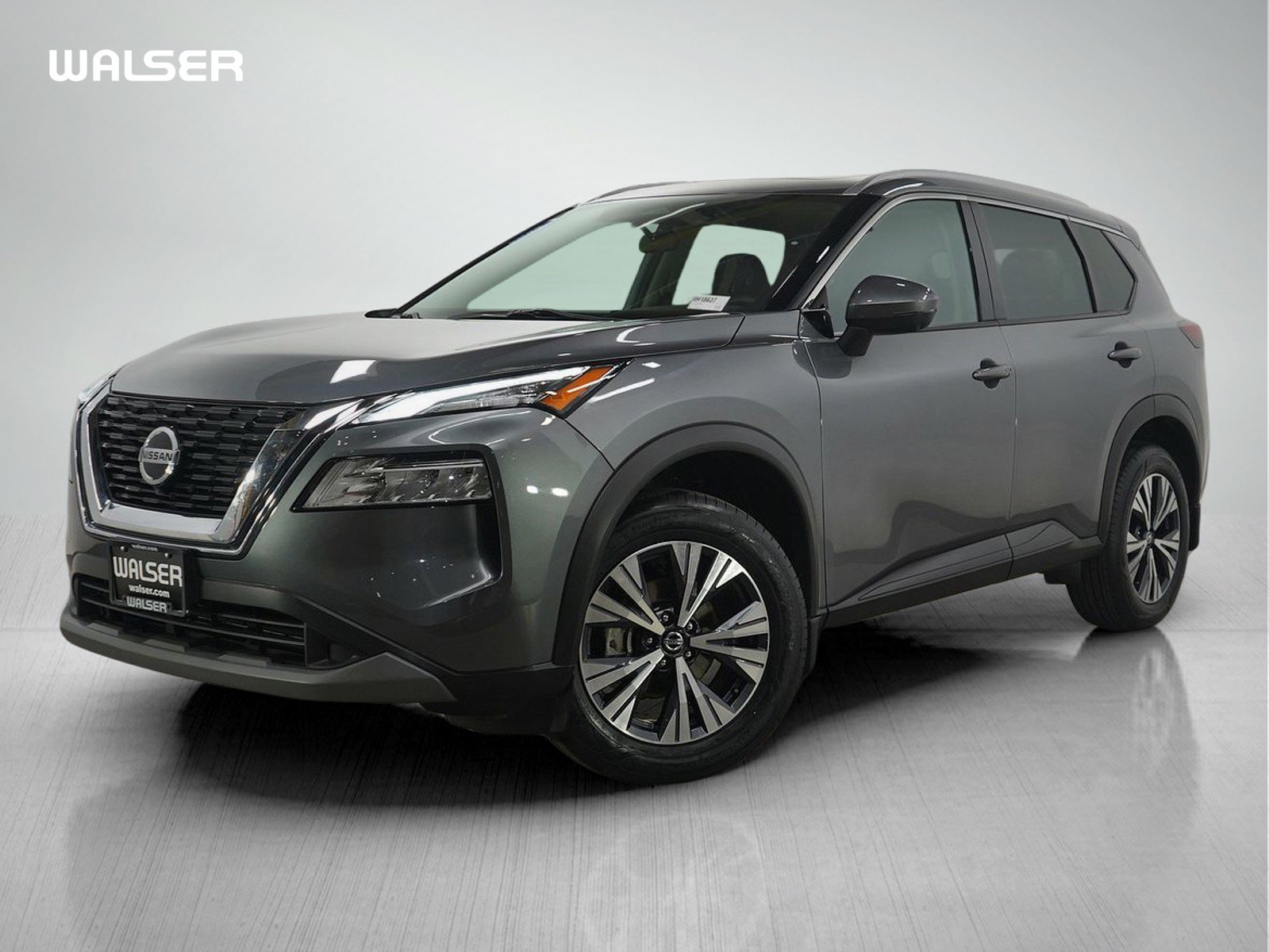 2021 Nissan Rogue SV's photo