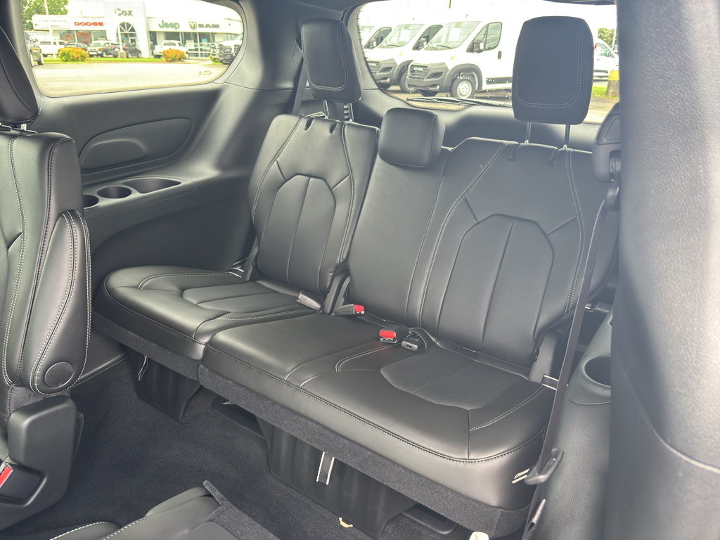 2026 Chrysler Voyager LX photo 19