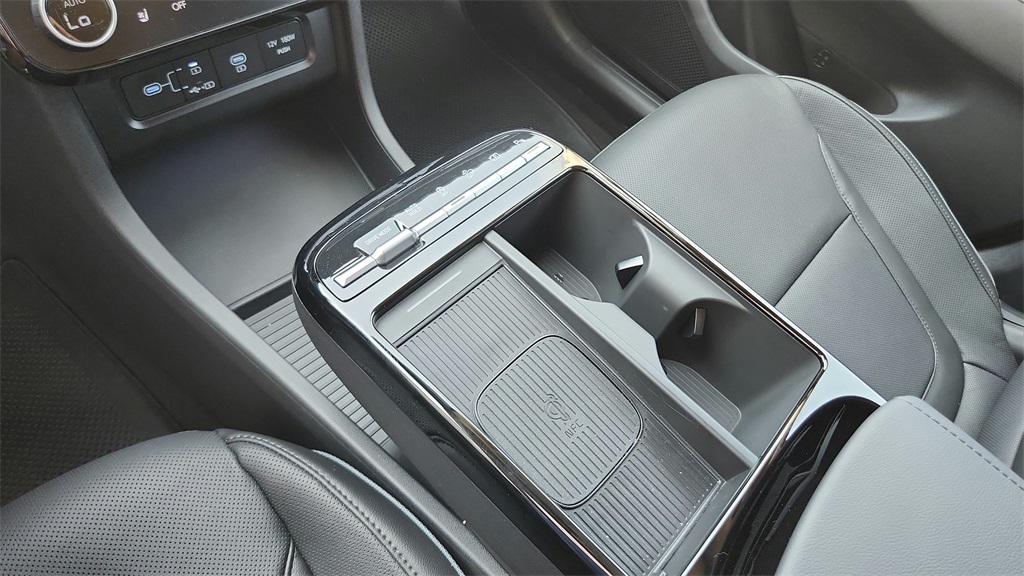 2025 Hyundai Tucson Limited photo 19