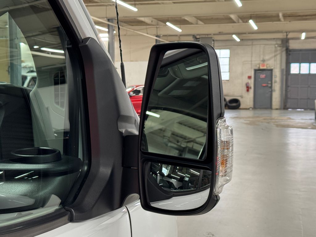 2021 Ford Transit photo 28