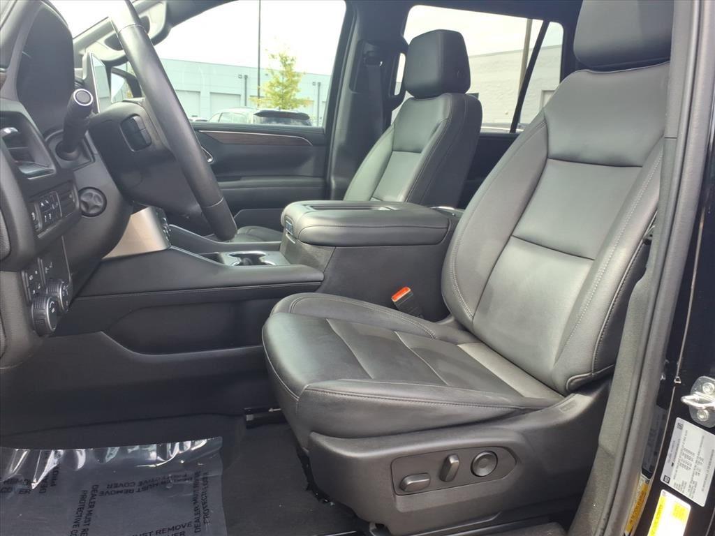 2022 Chevrolet Tahoe LT photo 3