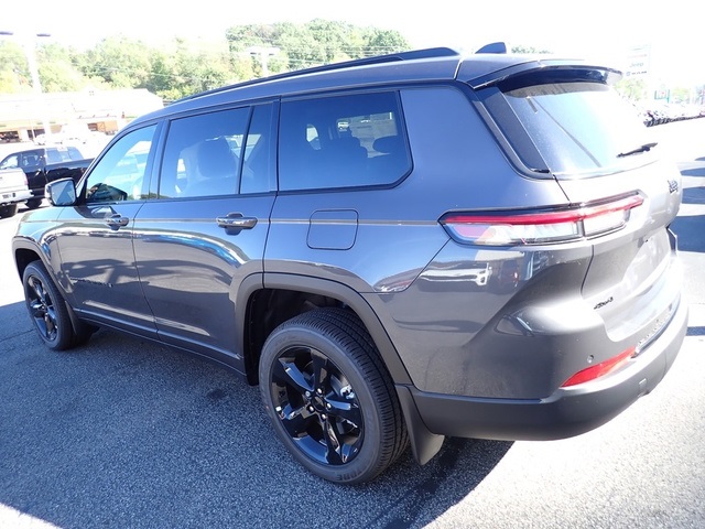 2025 Jeep Grand Cherokee Altitude X photo 3