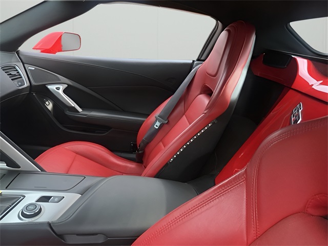 2017 Chevrolet Corvette Stingray 1LT photo 12