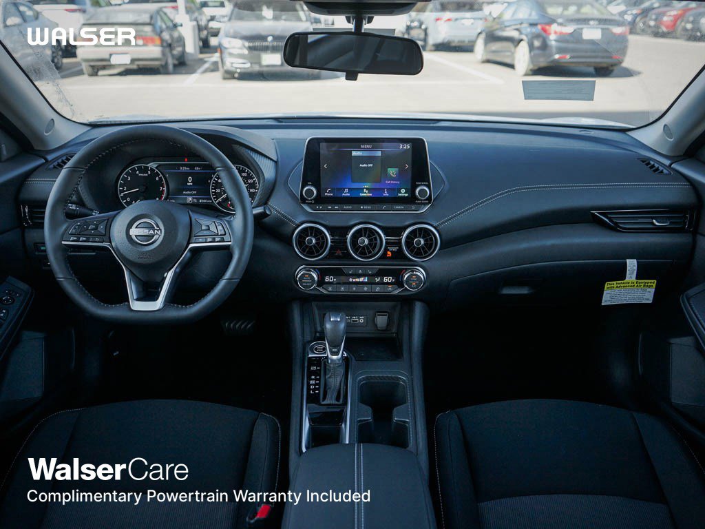 2025 Nissan Sentra SV photo 10