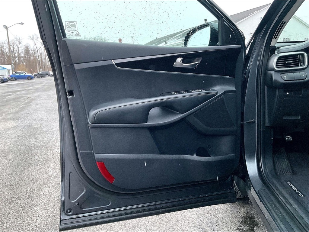 Image of Pre-Owned 2020 Kia Sorento LX