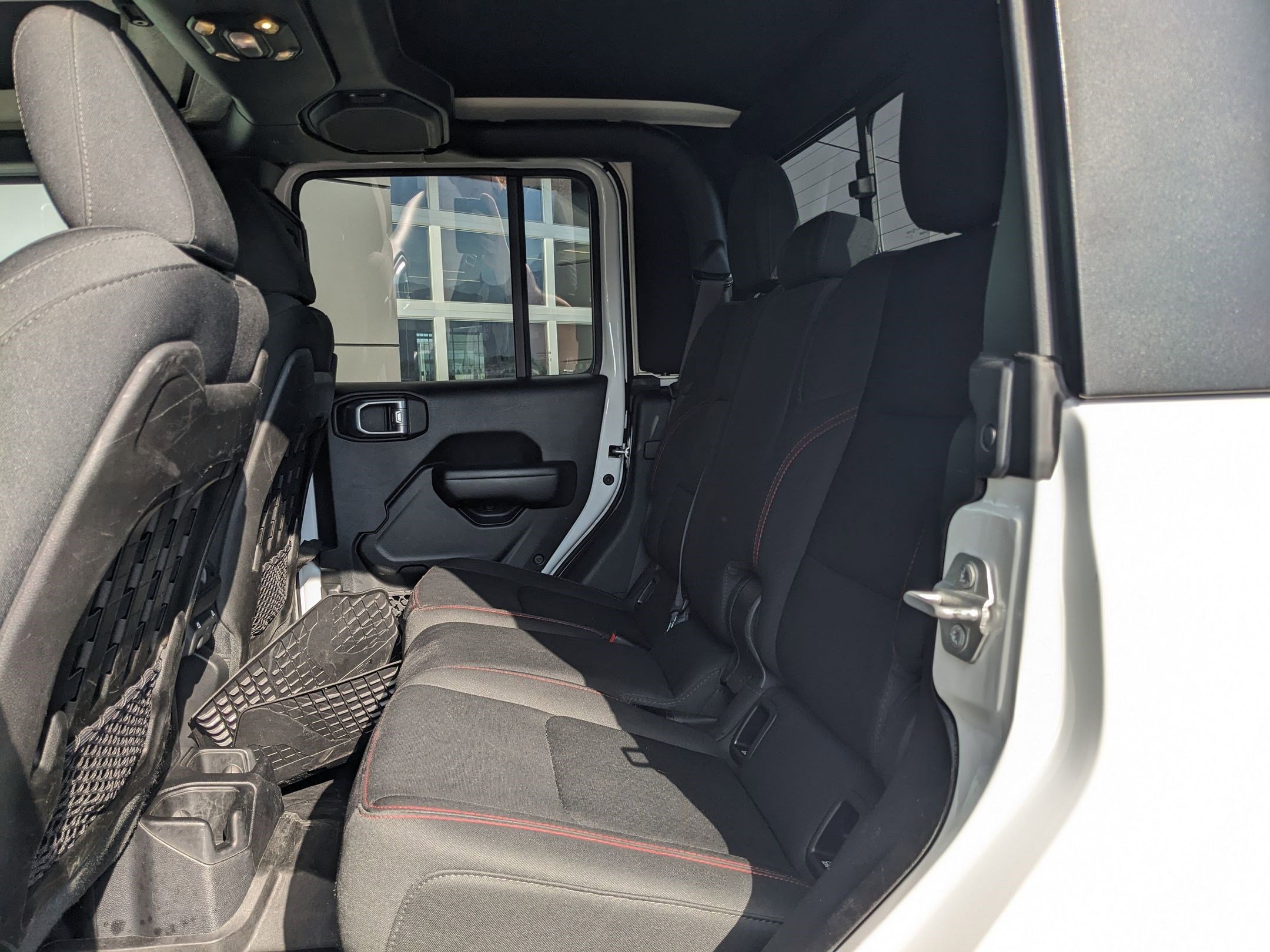 2020 Jeep Gladiator Rubicon photo 22