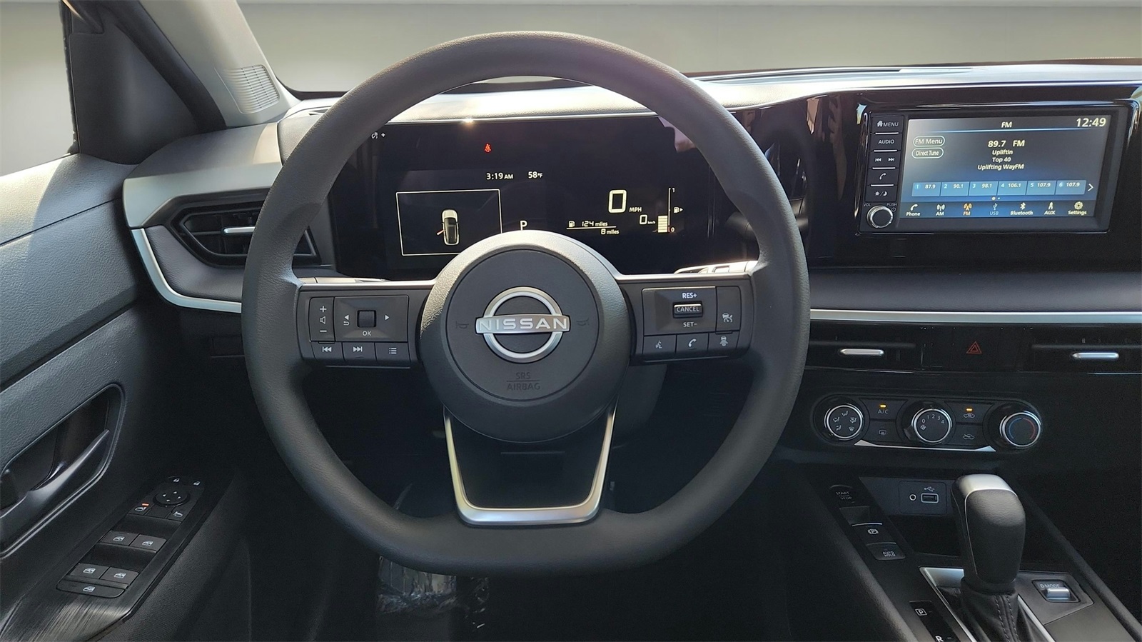 2025 Nissan Kicks Play S photo 15