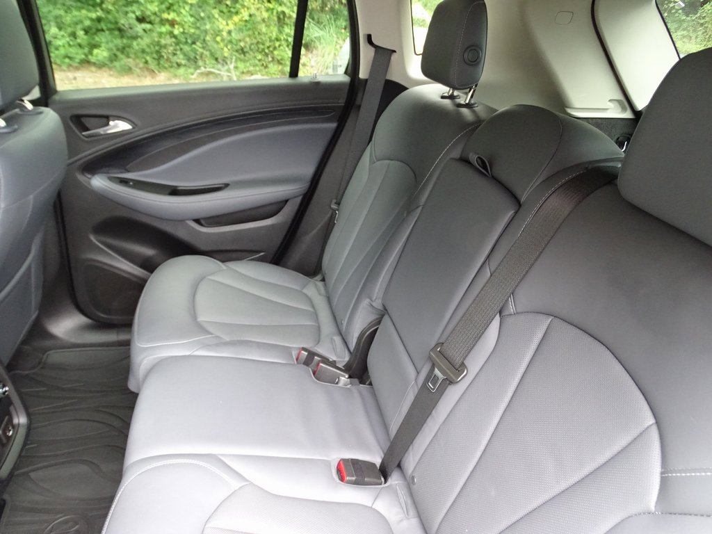 2019 Buick Envision Essence photo 7