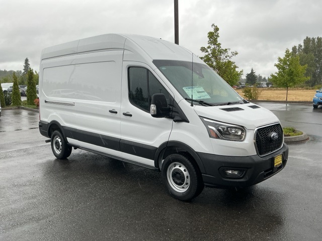 2025 Ford Transit photo 3
